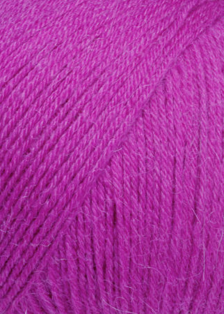 Alpaca Soxx 4-ply 085 (fuchsia)