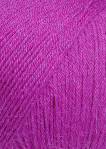 Alpaca Soxx 4-ply 085 (fuchsia)